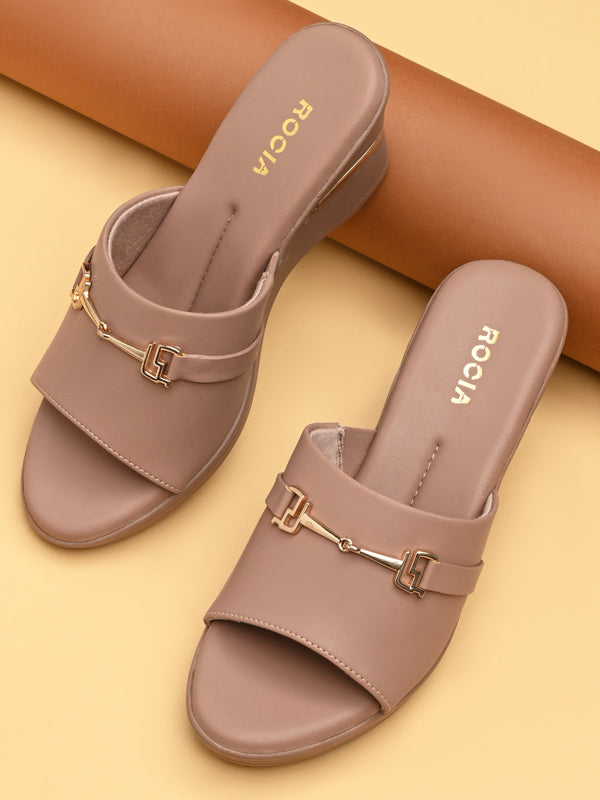 Rocia By Regal Nude Women Classy Platforms