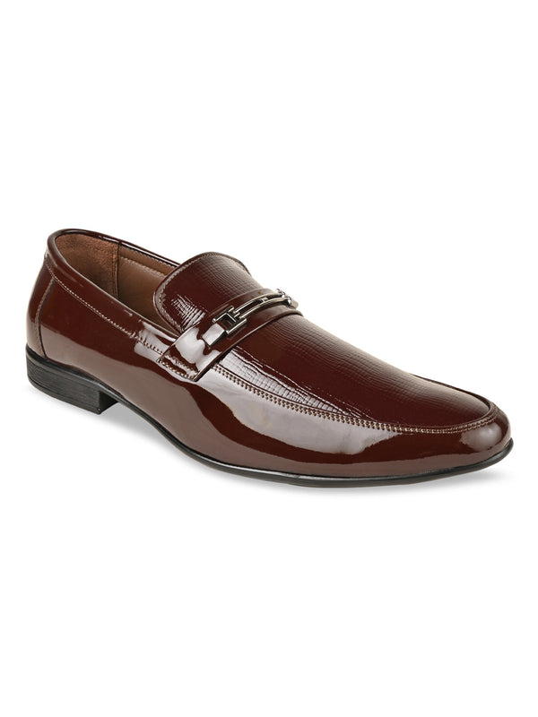 Regal Maroon Men Textured Patent Slip Ons