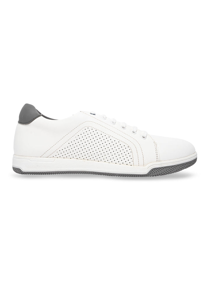 Regal White Men Casual Sneakers