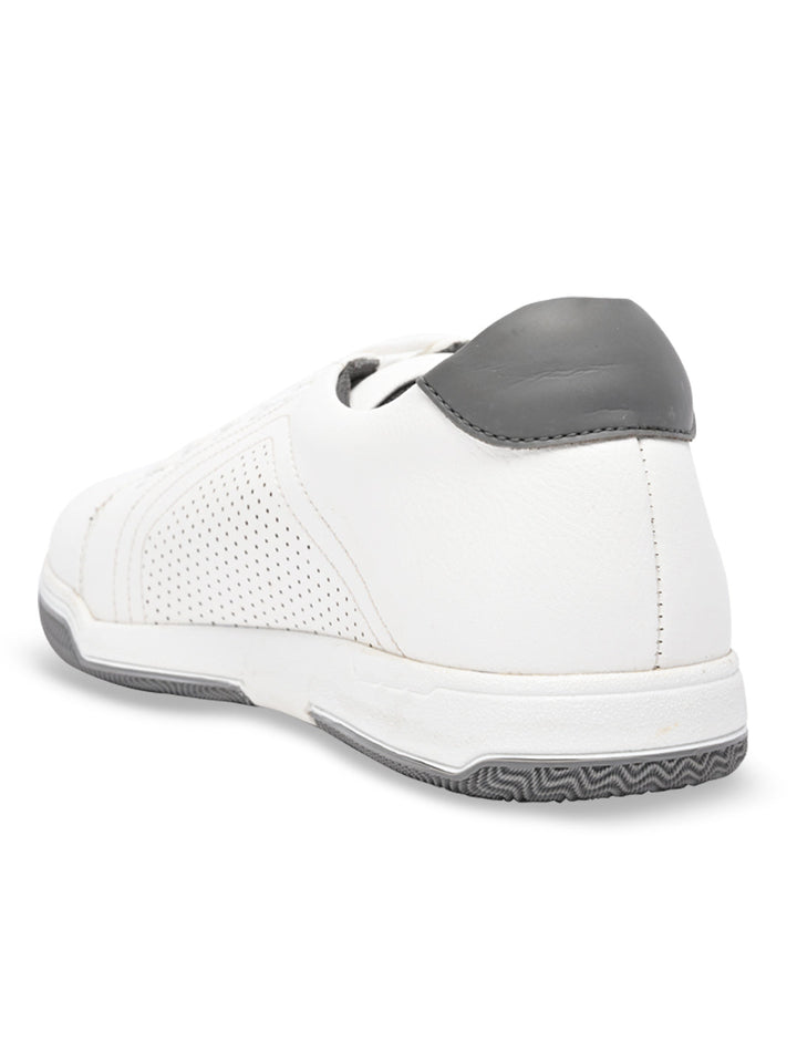 Regal White Men Casual Sneakers