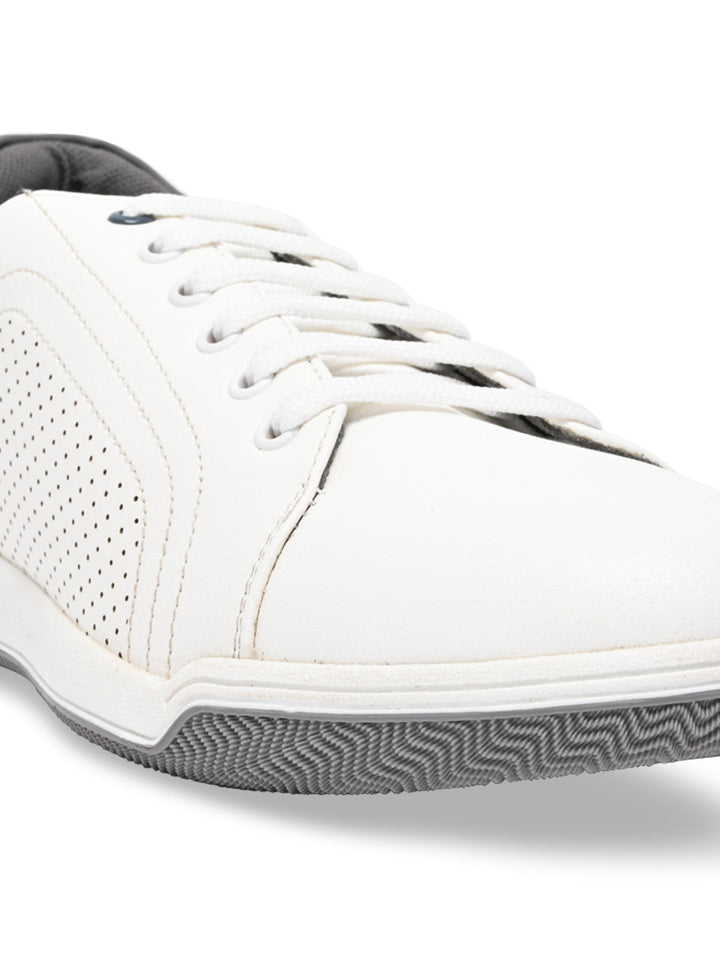 Regal White Men Casual Sneakers