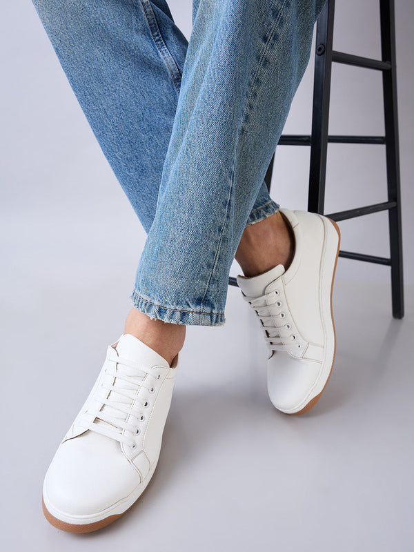 Regal White Men Casual Sneakers