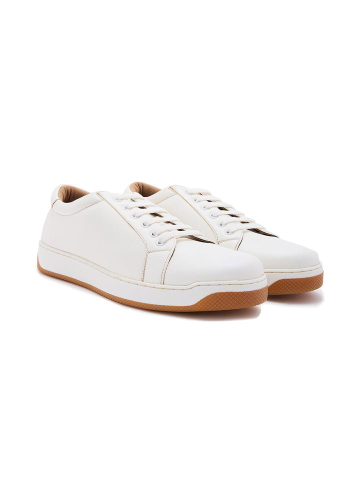 Regal White Men Casual Sneakers