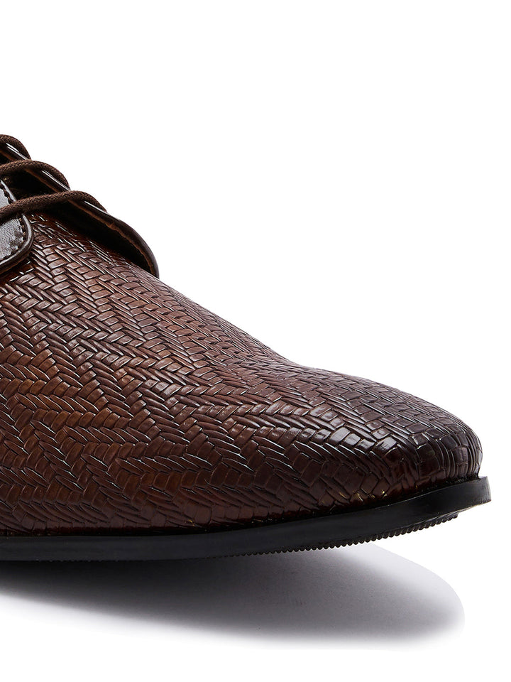 Regal Brown Men Formal Textured Leather Lace Ups