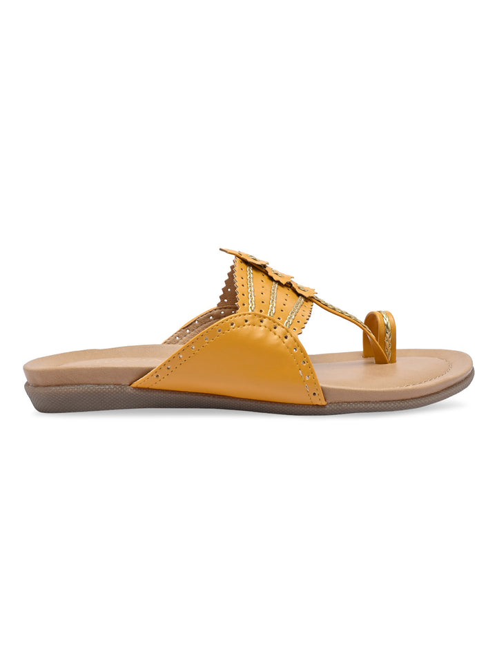 Rocia By Regal Mustard Women Casual Kolhapuri Flats