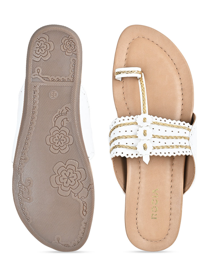 Rocia By Regal White Women Casual Kolhapuri Flats
