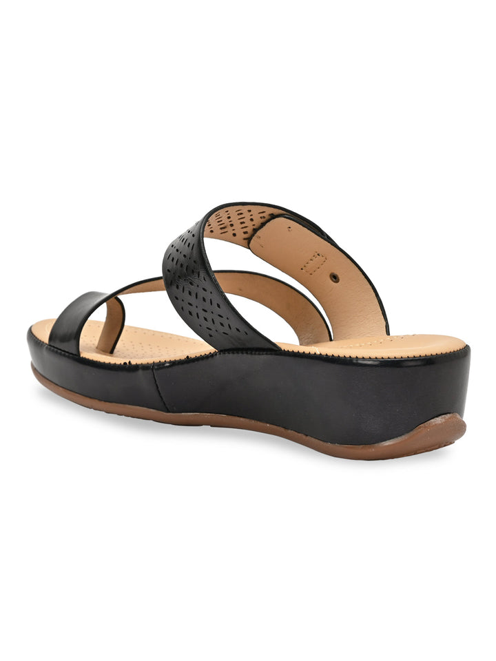 Rocia By Regal Black Women Comfort Casual Flats