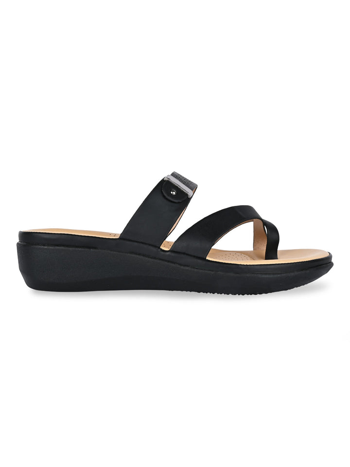 Rocia By Regal Black Women Classic Laser Cut Flats