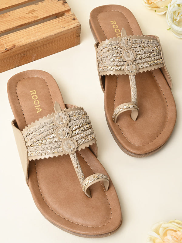 Rocia By Regal Beige Women Kolhapuri Flats