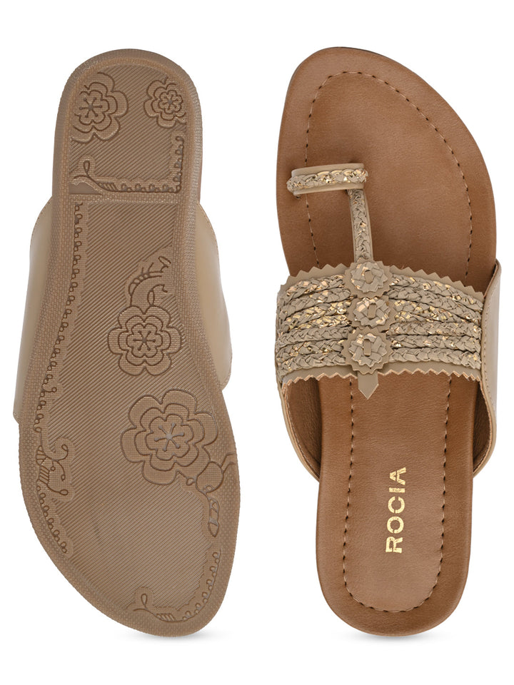 Rocia By Regal Beige Women Kolhapuri Flats