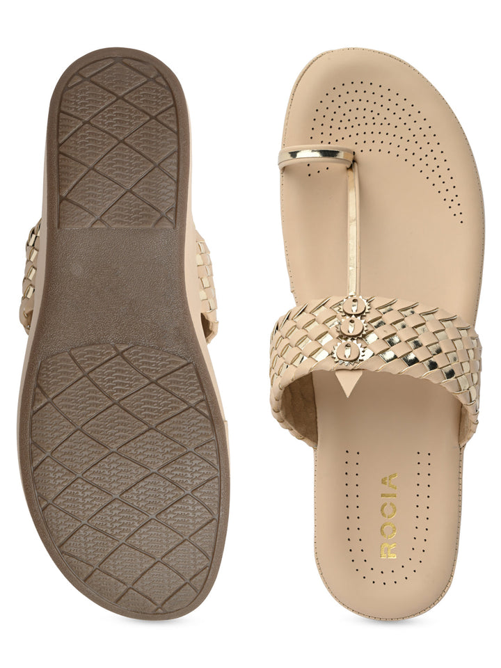 Rocia By Regal Beige Women Woven Kolhapuri Comfort Flats