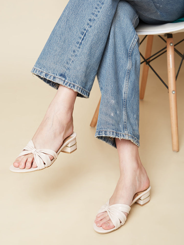 Rocia By Regal Beige Women Knotted Classic Sandals