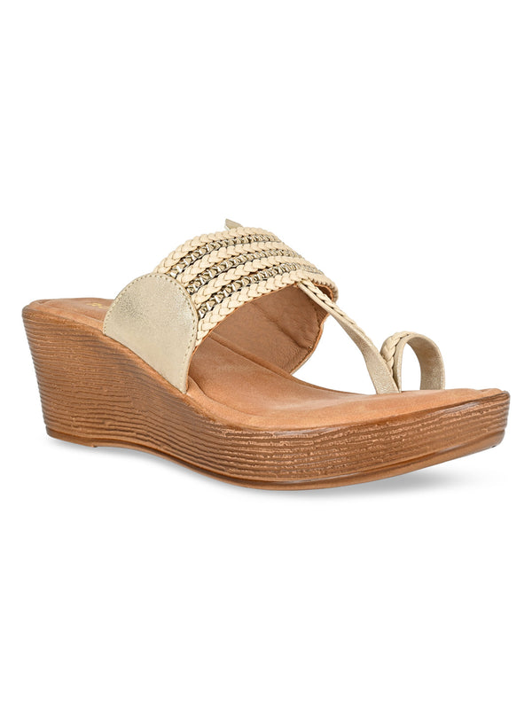 Rocia By Regal Beige Women Kolhapuri Wedges