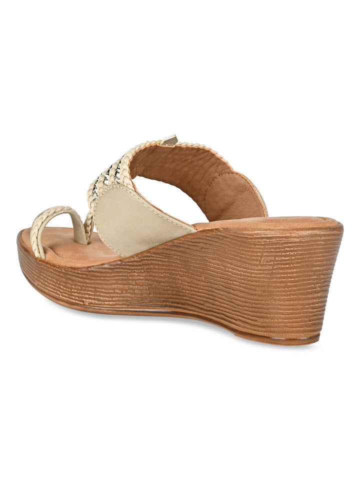 Rocia By Regal Beige Women Kolhapuri Wedges