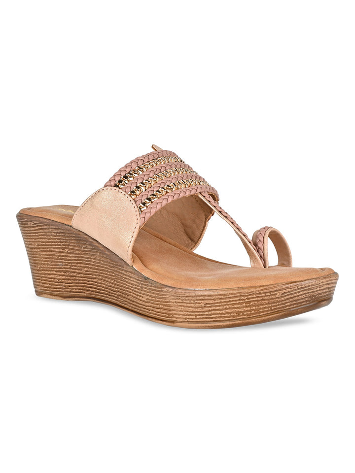 Rocia By Regal Pink Women Kolhapuri Wedges