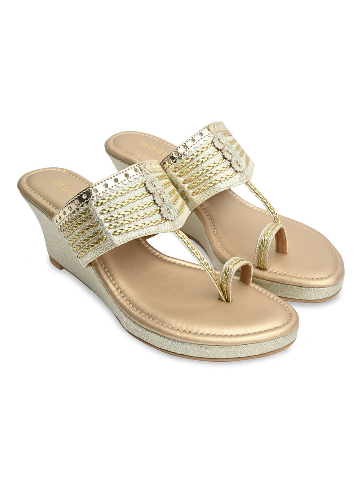 Rocia By Regal Gold Women Kolhapuri Wedges