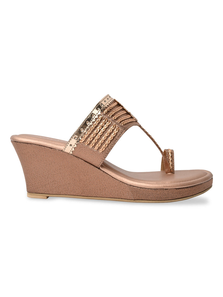 Rocia By Regal Rose Gold Women Kolhapuri Wedges