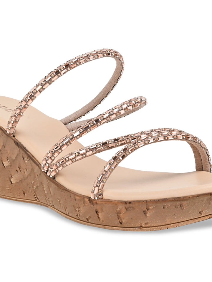 Rocia By Regal Antique Gold Women Diamond Criss Cross Wedges