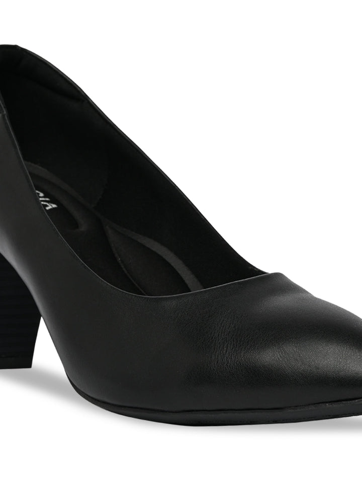 Rocia By Regal Black Women Stacking Heel Pumps