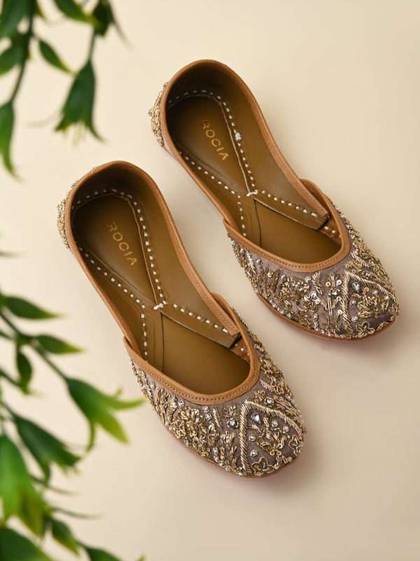 Rocia By Regal Nude Women Embroidered Mojris