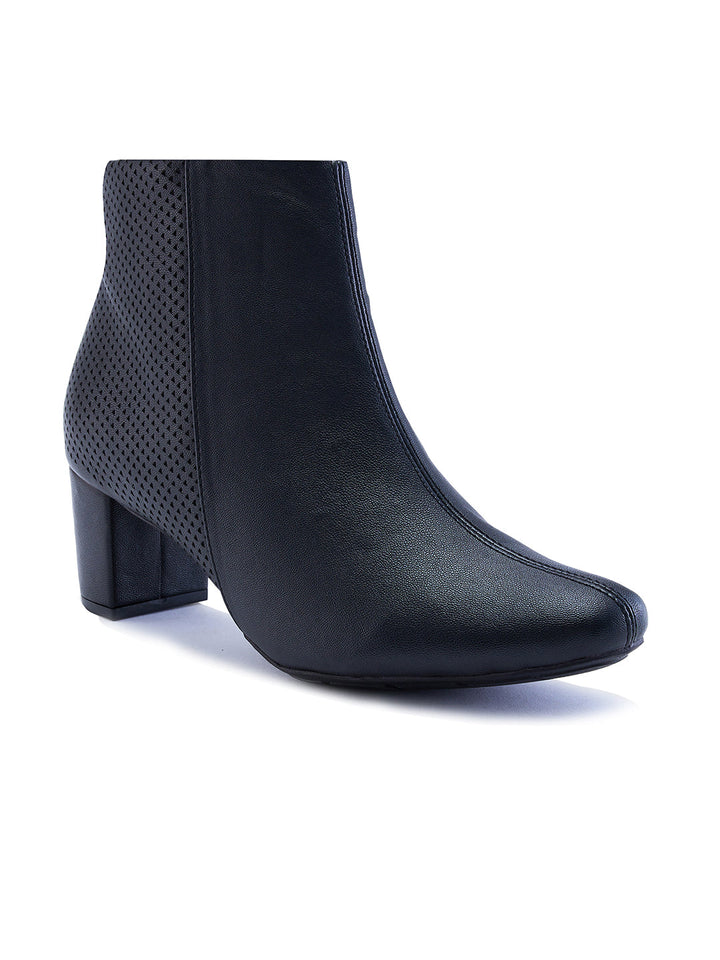 Rocia By Regal Black Women Ankle Length Boots