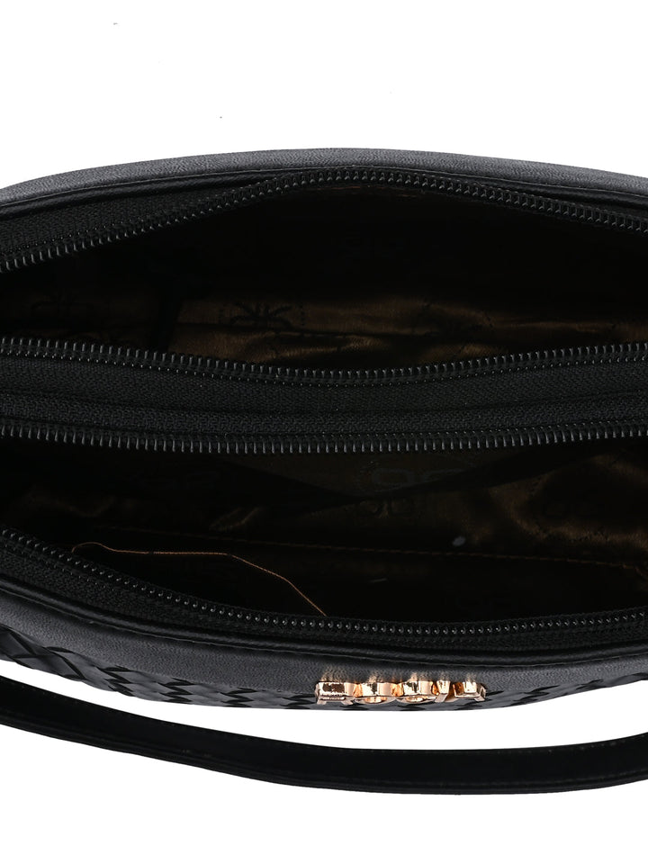 Rocia By Regal Black Women Woven Handbag