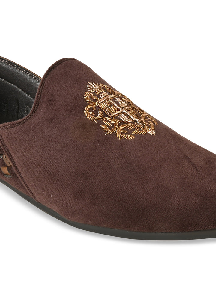 Regal Brown Men Velvet Embroidered Ethnic Slip Ons