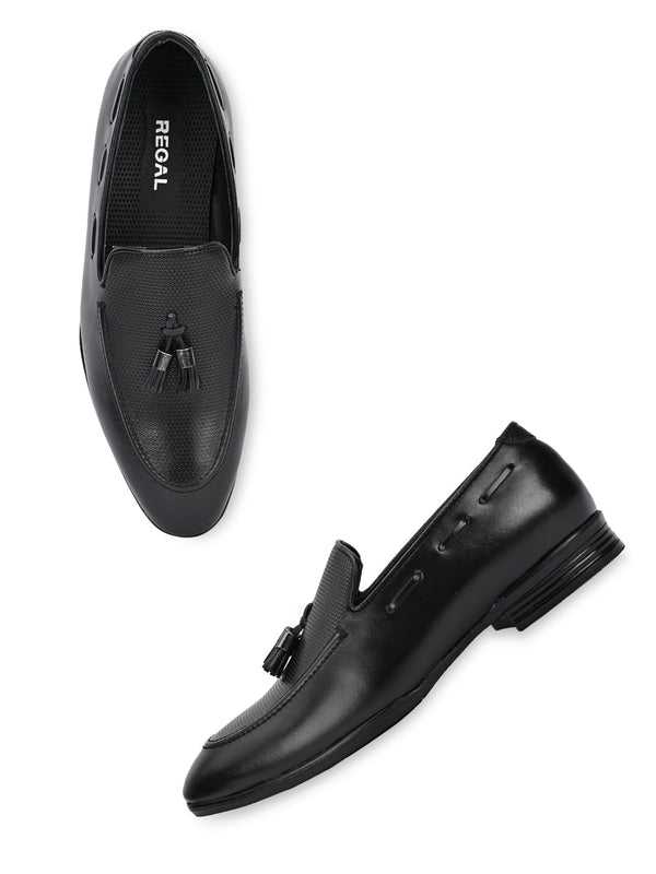 Regal Black Men Textured Leather Tasseled Slip Ons